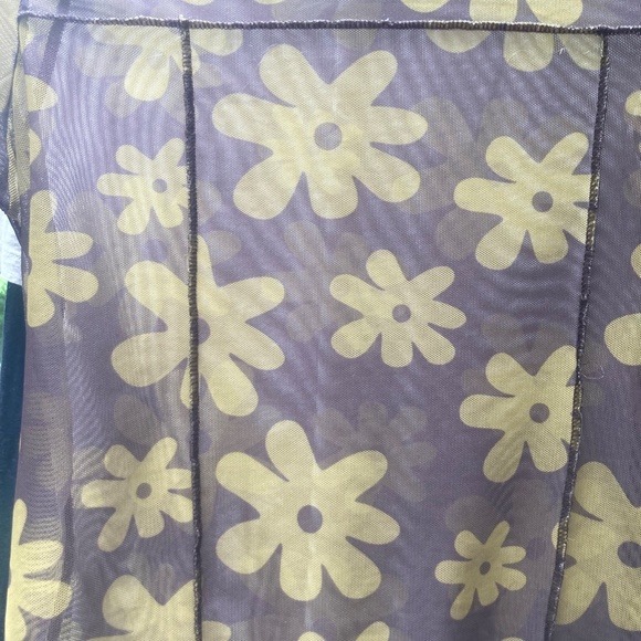Mesh Funky Floral Top - Picture 2 of 5